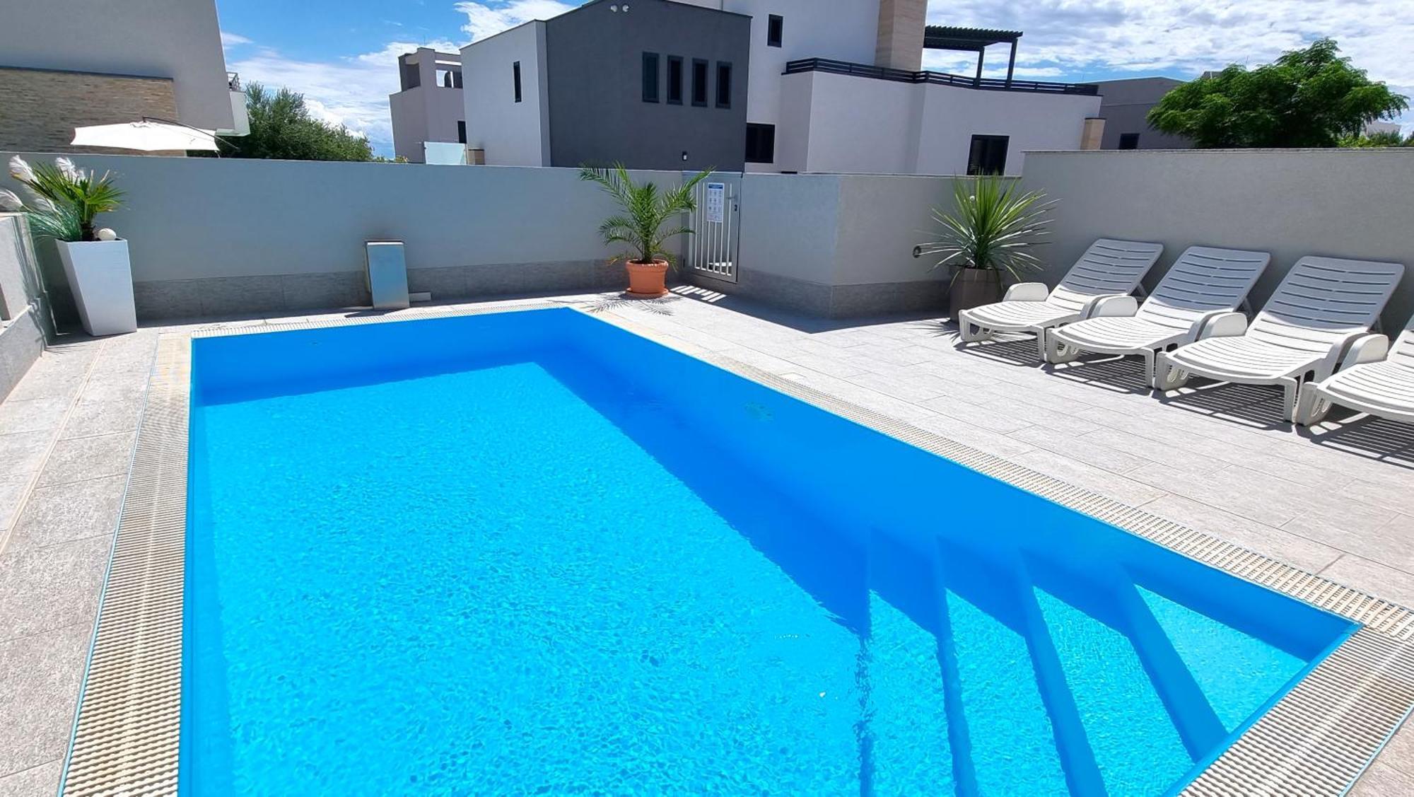 Apartments Le Mare - Pool, Sandstrand, Meerblick, W-Lan, Grill Privlaka  Exterior foto
